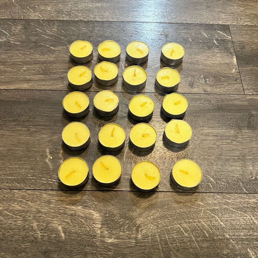 Lot of 20 Yellow Votives NEW